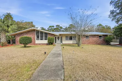 13 Japonica Lane, Shalimar, FL 32579 - Photo 2