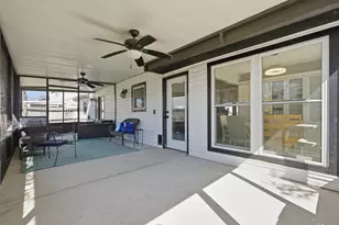 351 NW Canterbury Circle, Fort Walton Beach, FL 32548 - Photo 26