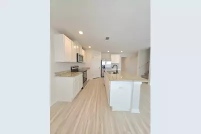 805 Otto Loop, Crestview, FL 32539 - Photo 6