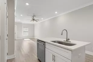 220 Date Palm Ln, Freeport, FL 32439 - Photo 20