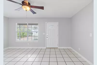 202 Stephen Avenue, Mary Esther, FL 32569 - Photo 4