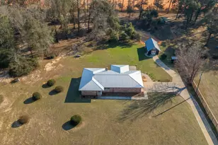 2928 Barton Rd, Crestview, FL 32539 - Photo 1