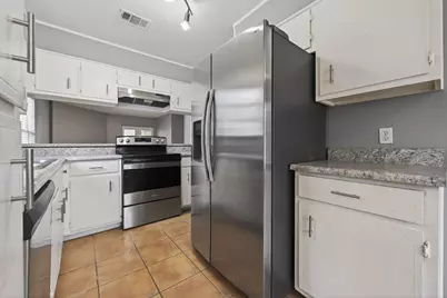 2813 Langley Avenue #F111, Pensacola, FL 32504 - Photo 6