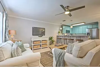 1986 Scenic Gulf Drive #APT 9, Miramar Beach, FL 32550 - Photo 2
