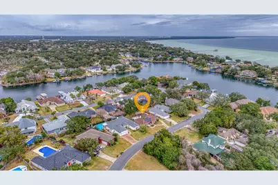 2845 Jack Nicklaus Way, Shalimar, FL 32579 - Photo 2