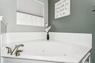 2066 Kildare Circle, Niceville, FL 32578 - Photo 28