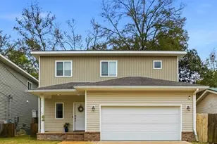 707A Cypress Dr, Niceville, FL 32578 - Photo 1
