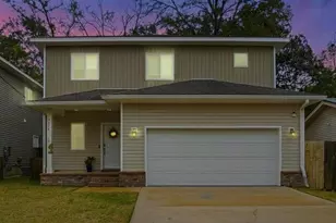 707A Cypress Dr, Niceville, FL 32578 - Photo 2