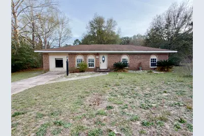 208 Forrest Parkway, Crestview, FL 32539 - Photo 1