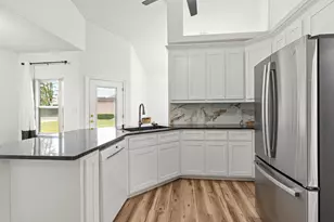 3336 Holt Cir, Pensacola, FL 32526 - Photo 22