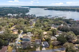 615 31st St, Niceville, FL 32578 - Photo 38