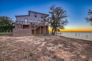 305 S Garcon Point Rd, Milton, FL 32583 - Photo 46
