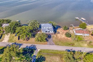 305 S Garcon Point Rd, Milton, FL 32583 - Photo 120