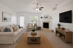2395 Barberee Dr, Crestview, FL 32536 - Photo 10