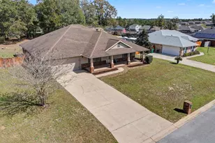 2395 Barberee Dr, Crestview, FL 32536 - Photo 40