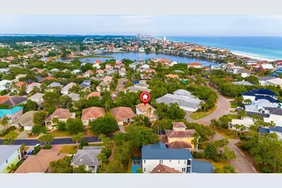4639 Paradise Isle, Destin, FL 32541 - Photo 1