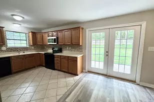 120 Palmetto Dr, Crestview, FL 32539 - Photo 2