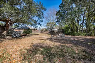 1852 Candlewood Dr, Navarre, FL 32566 - Photo 30