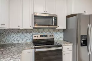 216 NW Chateaugay St, Fort Walton Beach, FL 32548 - Photo 10