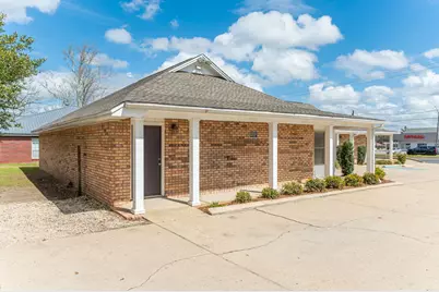 1078 S Ferdon Boulevard, Crestview, FL 32536 - Photo 10