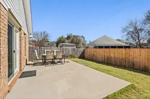 560 Rough Leaf Ln, Mary Esther, FL 32569 - Photo 26