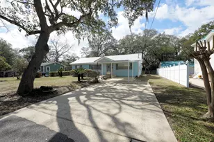 116 Edge Ave, Valparaiso, FL 32580 - Photo 1