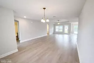 3836 Redbud Wy, Panama City, FL 32404 - Photo 4