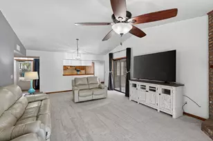 1020 Alderwood Way, Niceville, FL 32578 - Photo 16