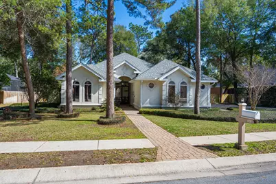831 Coldwater Creek Circle, Niceville, FL 32578 - Photo 1