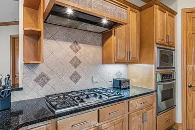 831 Coldwater Creek Circle, Niceville, FL 32578 - Photo 14