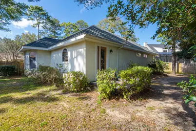 831 Coldwater Creek Circle, Niceville, FL 32578 - Photo 36