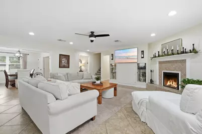 130 Lake Lorraine Circle, Shalimar, FL 32579 - Photo 22