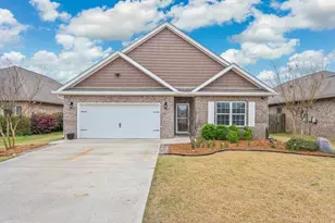 675 Teal St, Crestview, FL 32539 - Photo 1