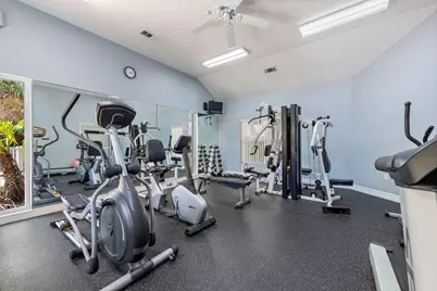 4276 Calinda Lane #APT 112, Niceville, FL 32578 - Photo 18