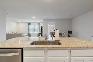 848 Otto Loop, Crestview, FL 32539 - Photo 4