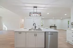 105 Drew Ct, Niceville, FL 32578 - Photo 18