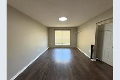 2673 Paddock Circle, Crestview, FL 32536 - Photo 10