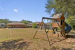 5609 Price Plantation Rd, Baker, FL 32531 - Photo 36
