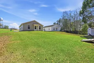 309 Range Line St, Bonifay, FL 32425 - Photo 6
