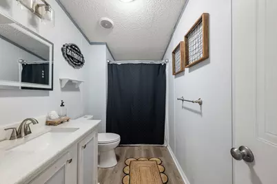 2422 Crescent Wood Road, Navarre, FL 32566 - Photo 24