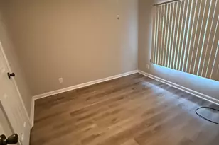 3083 Lake Sue Dr, Crestview, FL 32539 - Photo 10