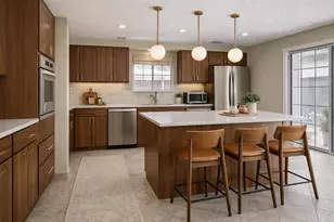 613 NE Cambridge Ave, Fort Walton Beach, FL 32547 - Photo 6