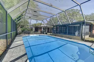 613 NE Cambridge Ave, Fort Walton Beach, FL 32547 - Photo 38