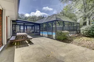 613 NE Cambridge Ave, Fort Walton Beach, FL 32547 - Photo 42