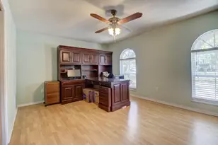 613 NE Cambridge Ave, Fort Walton Beach, FL 32547 - Photo 26