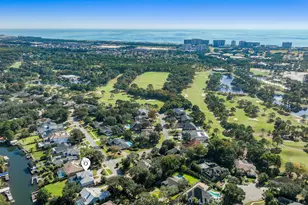 138 W Country Club Dr, Destin, FL 32541 - Photo 4