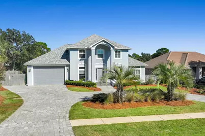 138 W Country Club Drive, Destin, FL 32541 - Photo 2