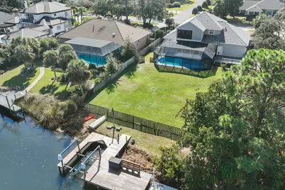 138 W Country Club Drive, Destin, FL 32541 - Photo 32