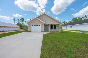 5428 Bayleaf Dr, Crestview, FL 32539 - Photo 1