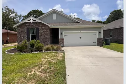 72 Wolverine Avenue, Valparaiso, FL 32580 - Photo 1
